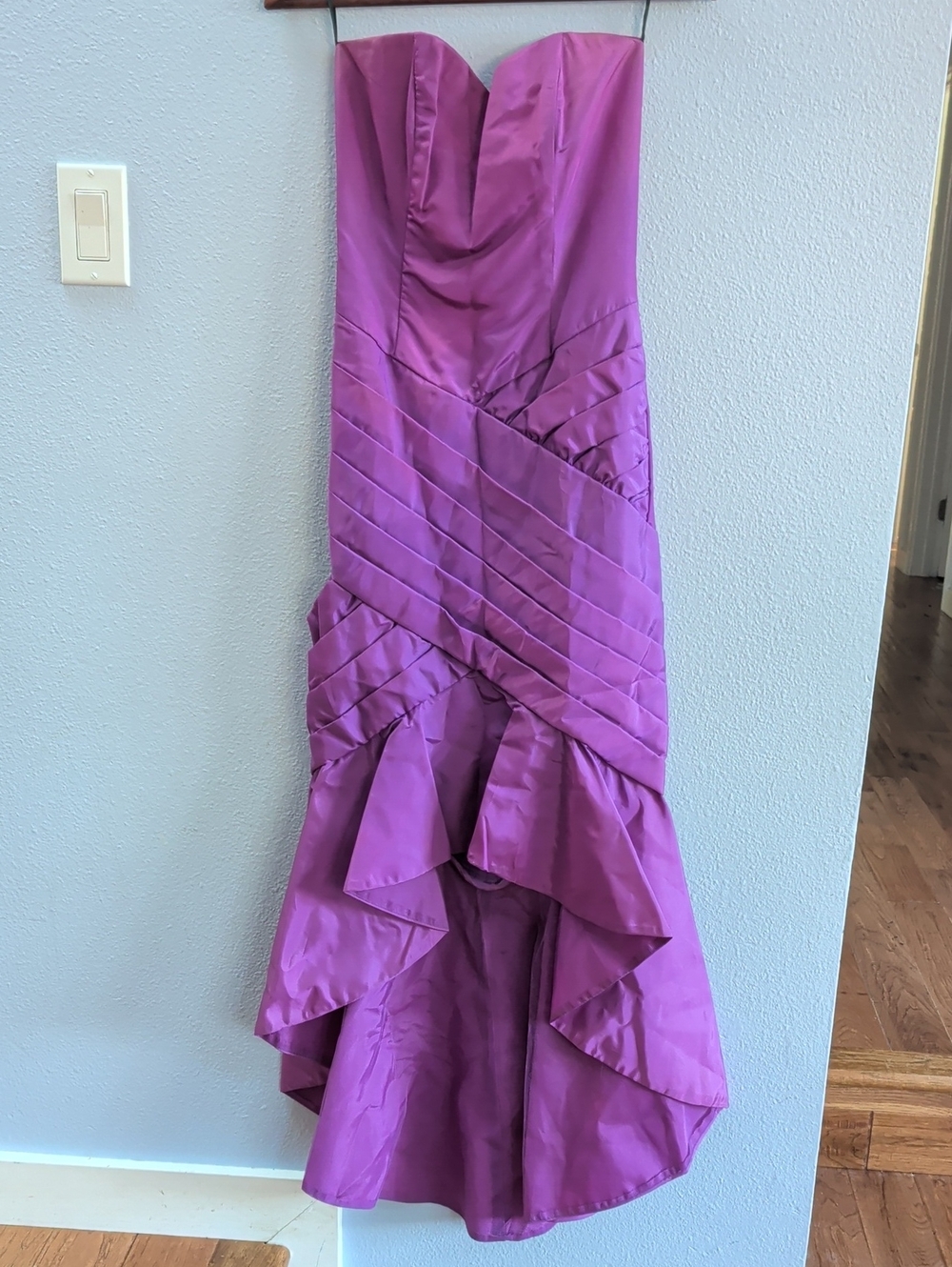 Gunne Sax Jessica McClintock Strapless Fuchsia/Purple Ombre High-Low Ruffle Gown